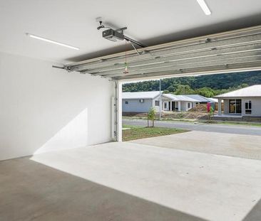 Spacious Family Home for Rent - Trinity Beach - Photo 6