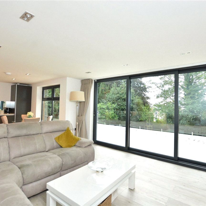 21, Allerton Park, Chapel Allerton, Leeds, LS7 4AJ - Photo 1