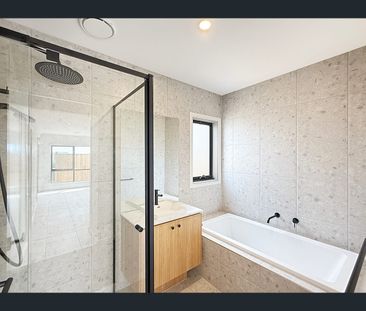 27 Harshaw Road, Thornhill Park, Vic 3335 - Photo 5