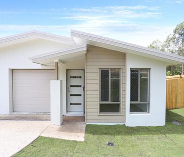 Country living and so close to Yandina markets and stunning township - Photo 5