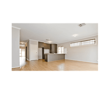 Immaculate Low‑Maintenance Home in a Private Setting - Photo 1