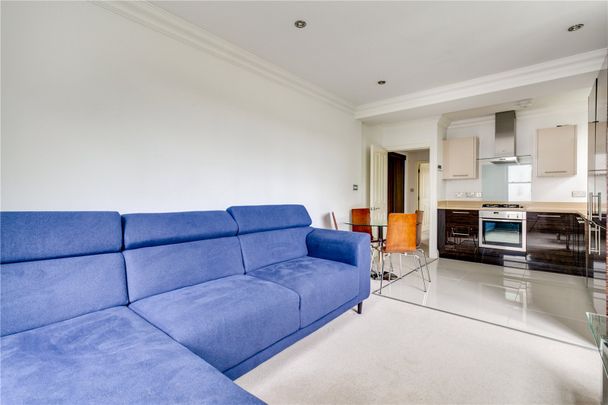 Hatfield House, Twickenham, TW1, London - Photo 1