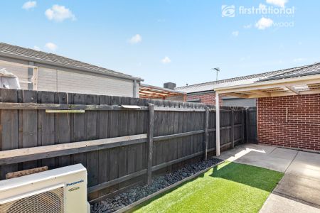 1 Bowerbird Place, 3029, Truganina Vic - Photo 3