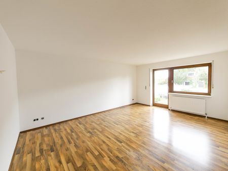 Ruhige 4-Zimmer-Wohnung zum Einzug bereit! - Photo 2