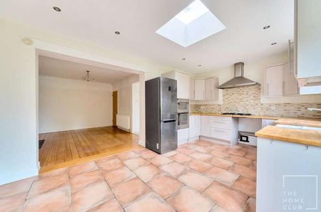 Rydes Hill Road, Guildford, GU2 - Photo 5