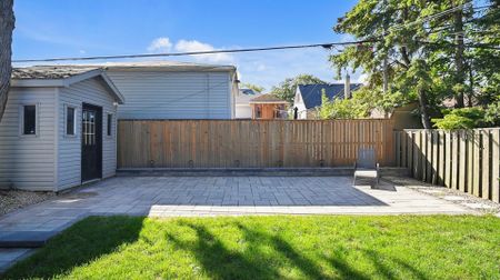 For Lease - 22 Gladsmore Crescent Unit# Upper, Toronto, Ontario - Photo 5