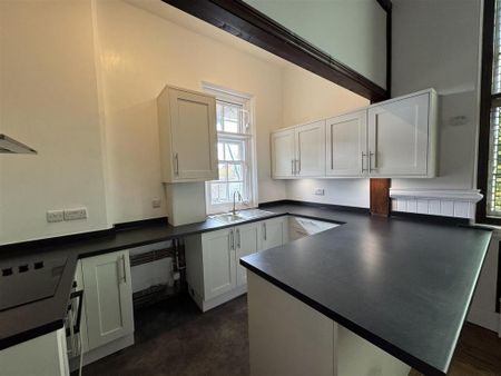 2 bedroom apartment to rent - Photo 5