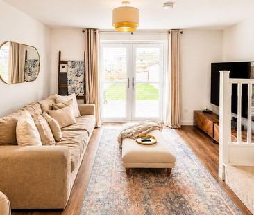 2 bedroom terraced house to rent - Photo 3