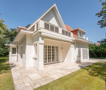 Charmante vrijstaande villa in het hartje Zoute - Photo 3