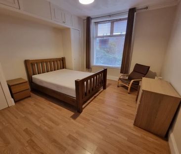 1 Bed Flat, Broomhill Road, AB10 - Photo 3