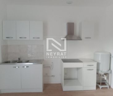 Location Appartement 2 pièces 37m² GUEUGNON 71130 - Photo 1