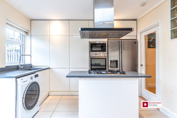 Manchester Grove, E14, London - Photo 1
