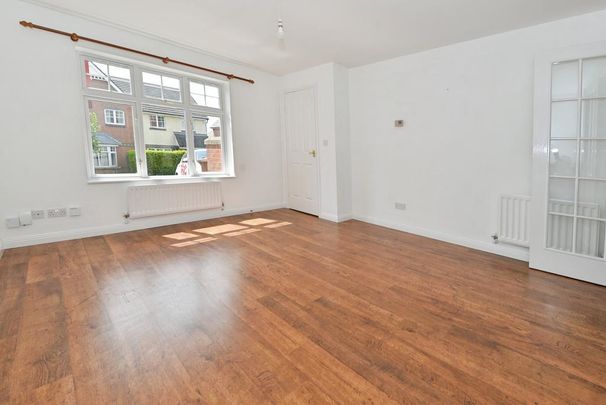 2 bedroom detached house to rent - Photo 1