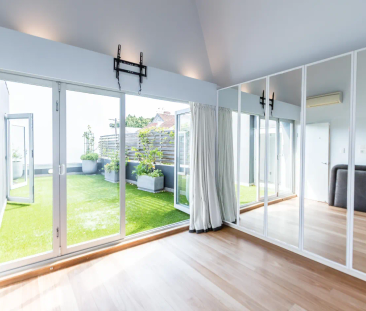 Executive Four Bedroom Home - Photo 6