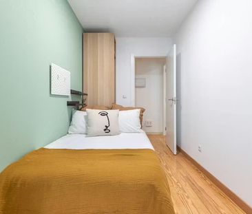 Calle del Abedul, Madrid, Community of Madrid 28036 - Photo 2