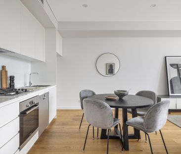 422 / 801 New Canterbury Road - Photo 1