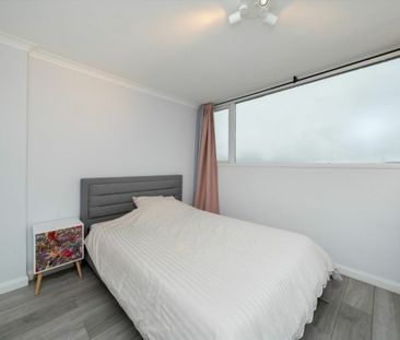 Finchley Road - Photo 6