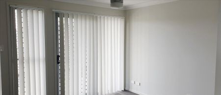 Stylish, Modern & Compact Family Home - Photo 4