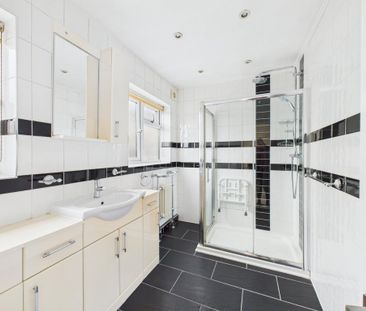 2 bedroom apartment to rent - Photo 6