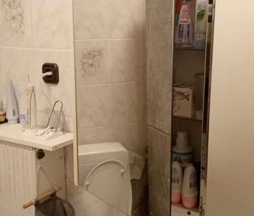 Schöne 2 Zimmer Wohnung mit Balkon - Foto 2