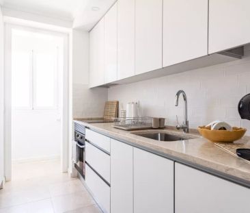 3-bedroom duplex apartment for rent in Santo António - Photo 5