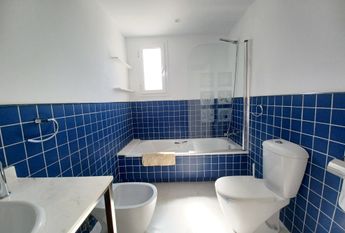 LONG TERM RENTAL. 3 bedroom penthouse apartment for rent with large own large terrace