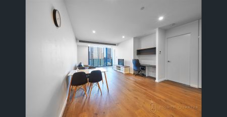 Furnished Stunning 3-Bedroom Apartment in the Heart of Melbourne's CBD - Photo 4