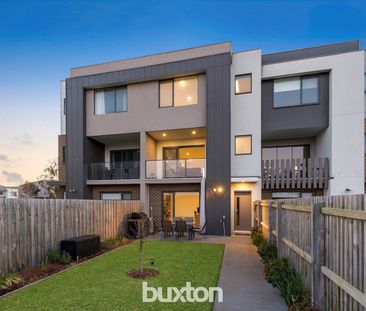 Taking carefree living to new heights! - Photo 4