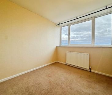 4 bedroom terraced house to rent - Photo 5