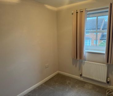 3 bedroom end of terrace house to rent - Photo 5