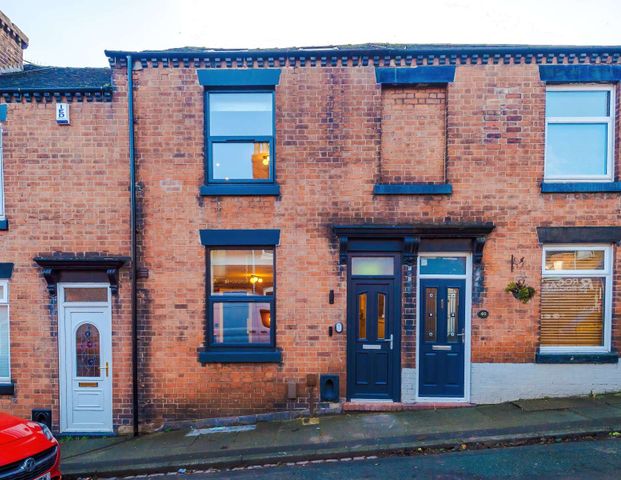 Shelburne Street Room 2 - Photo 1