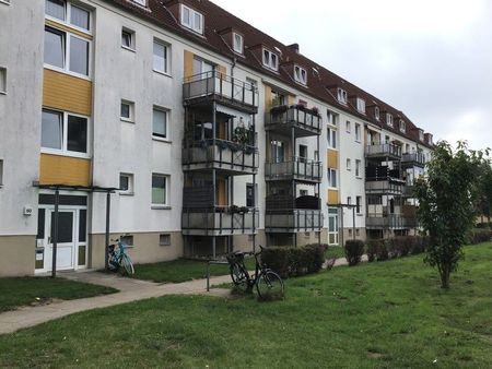 Komplett renovierte 2,5-Zimmer-Wohnung mit Balkon - Photo 2