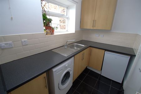 140-142 Whetstone Lane, Birkenhead, CH41 - Photo 3