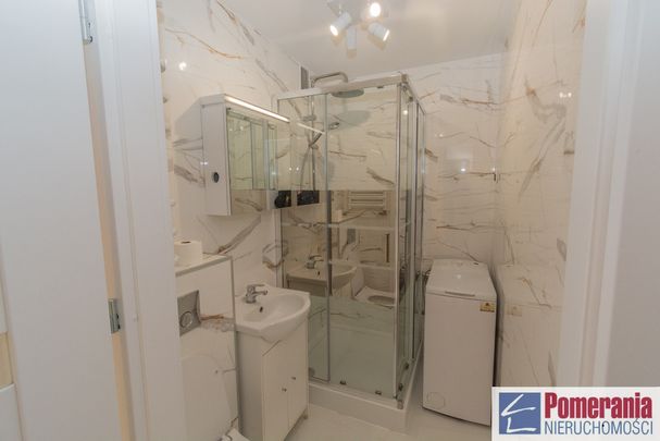 os. Zawadzkiego-Klonowica, ul. Władysława Szafera - Photo 1