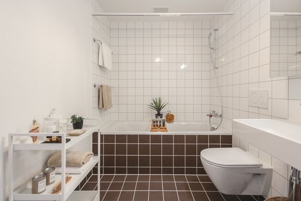 Helle 2.5-Zimmer Neubauwohnung mit Balkon - Photo 1