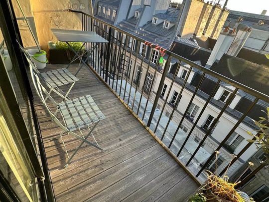 Location Appartement 1 pièces 36 m2 à Paris 1 - Photo 1