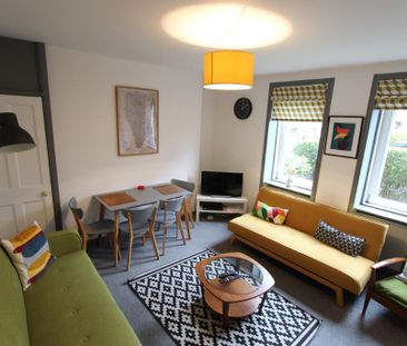 2 bedroom flat to rent - Photo 6