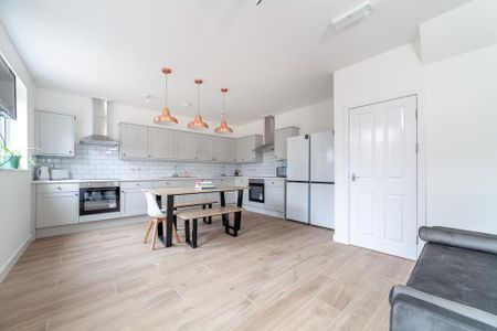 1 bedroom house of multiple occupation to rent - Photo 5