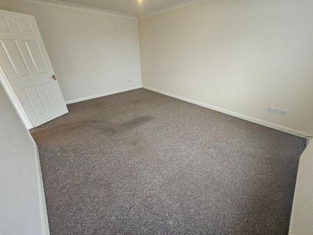 2 bedroom semi-detached house to rent - Photo 3