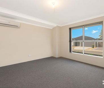 24 Bellingham Parade - Photo 3