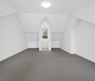 Home For Rent - Photo 2