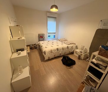 Location Appartement 2 pièces 55m² - Photo 2