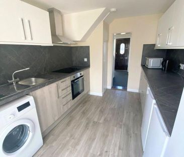 4 bedroom house to rent - Photo 6