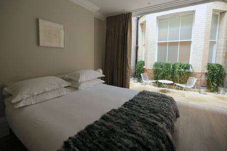 CALL FOR AVAILABILITY A one bedroom apartment of approximately 926 square feet. - Photo 3