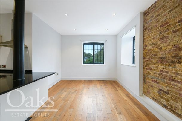 Wandle Road, Beddington, Surrey - Photo 1