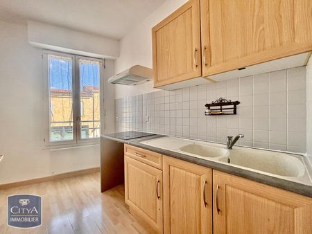 Location Appartement 2 pièces 44m² LIBOURNE 33500 - Photo 2