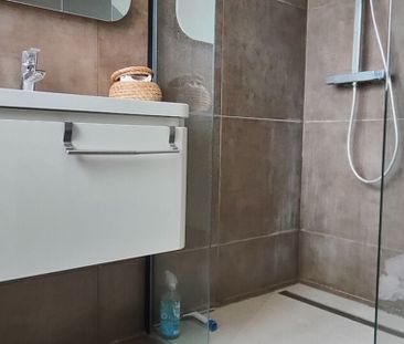 Duplex te huur in Etterbeek voor € 1.400 met 1 slaapkamer - Foto 5