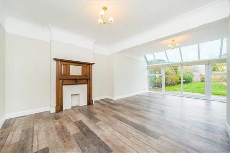 Palewell Park, Sheen, SW14 - Photo 2