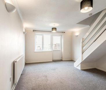 2 bedroom end of terrace house to rent - Photo 5