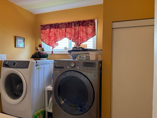 For Lease - 1013 Silverdale Road, Peterborough, Ontario - Photo 1